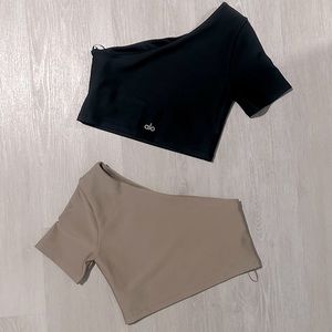 Alo Yoga Air Lift Crop Top